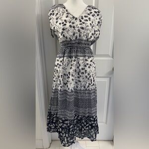 Violet‎ Skies Women’s Black And White Sundress  Whit Elastic Waist 100% Cotton L